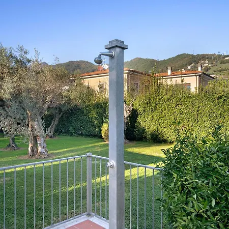 Apartament In Versilia